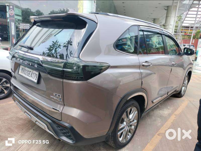 Toyota Innova Hycross 2.0 Zx (o) Hybrid 7 Str, 2024, Electric