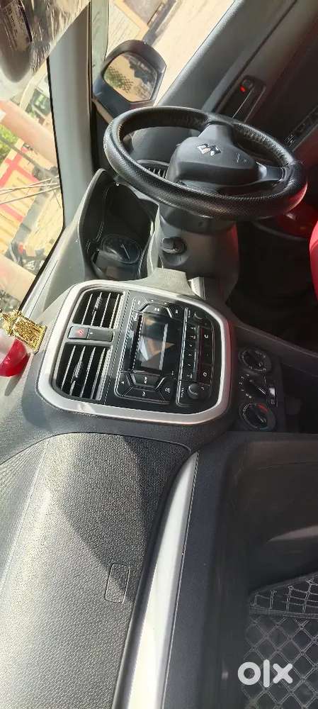 Maruti Brezza Diesel Amt / Sept 2019