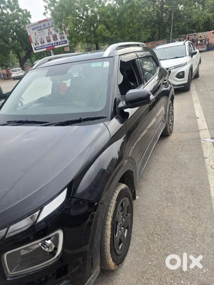 Hyundai Venue N Line 2024 Petrol 60000 Km Driven