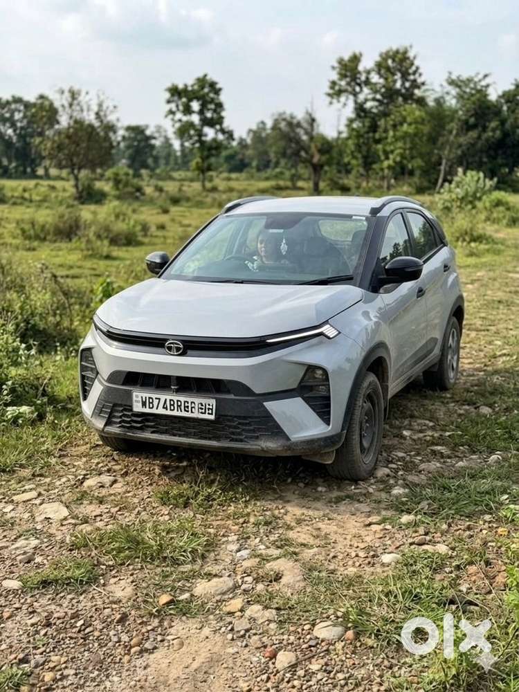 Tata Nexon Almost Brand New With Sunroof