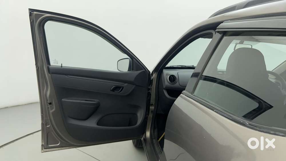 Renault Kwid 1.0 Rxt, 2016, Petrol