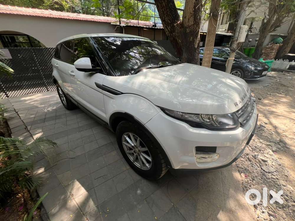 Range Rover Evoque Sd4 &ndash; Fuji White  2014  Excellent Condition