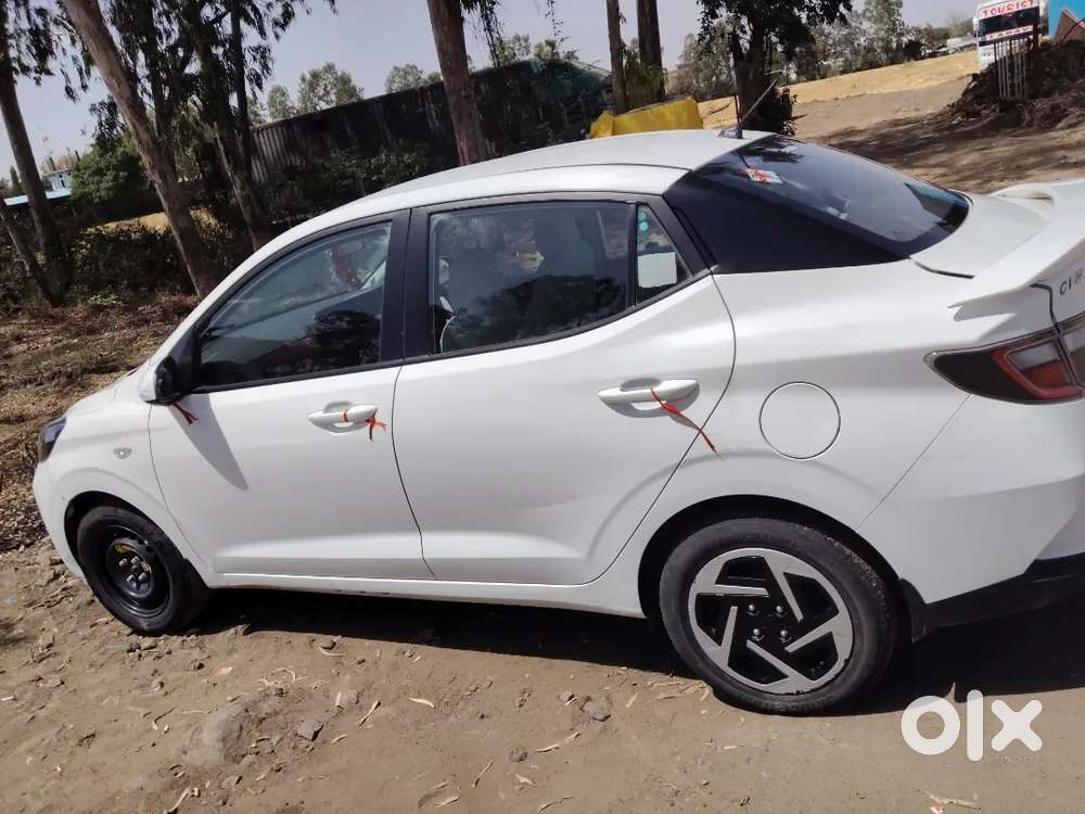 Hyundai Aura 2023 Cng & Hybrids 56000 Km Driven