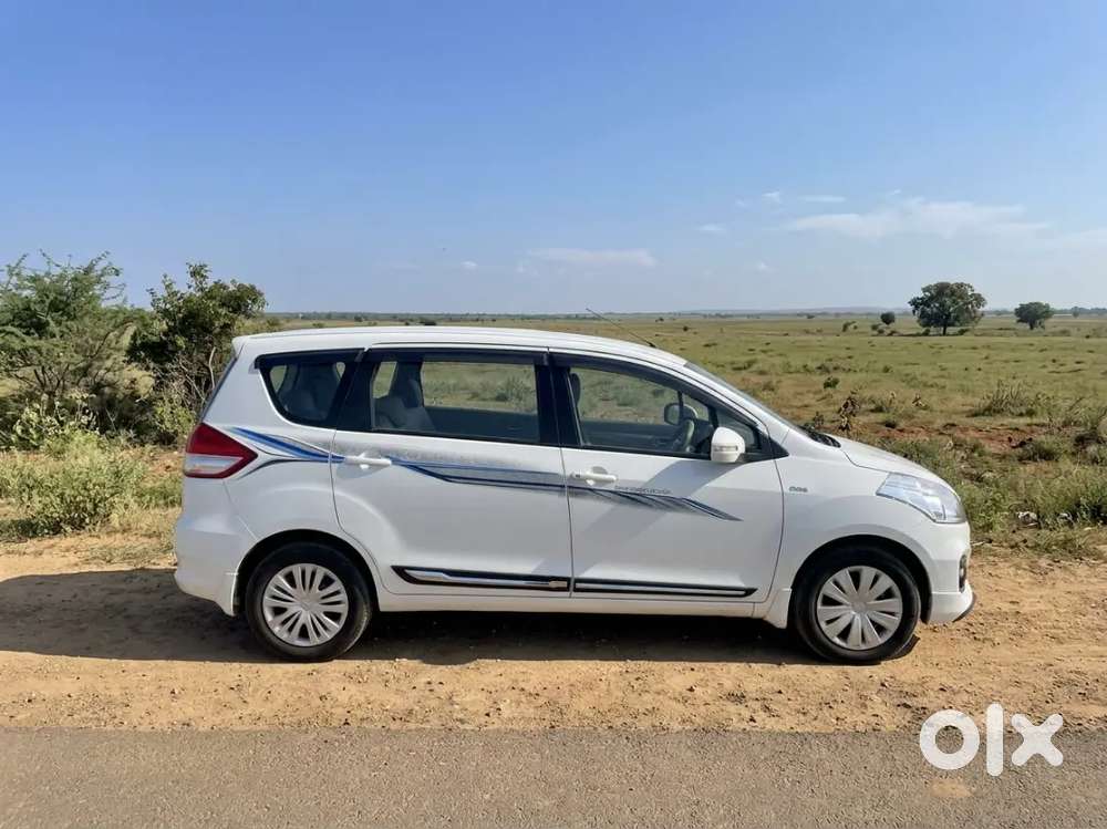 Ertiga Vdi 2018 And 2013 And I20 Sportz 2014