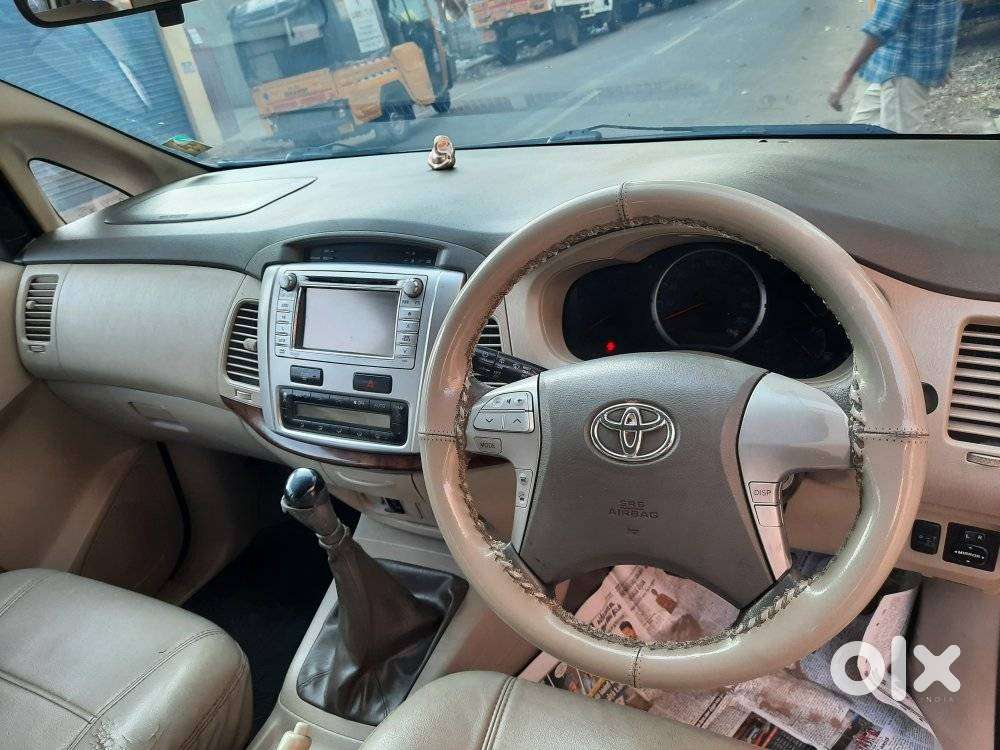 Toyota Innova 2.5 Ev (diesel) Ps 8 Seater Bs Iv, 2013, Diesel
