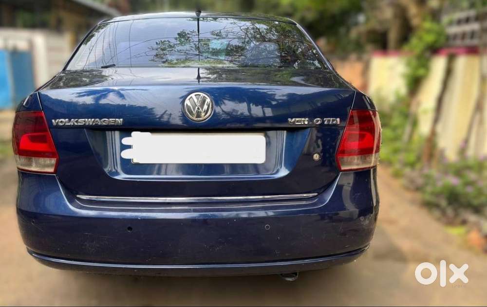 Well-maintained Volkswagen Vento 1.6 Diesel  New Tyres  2014