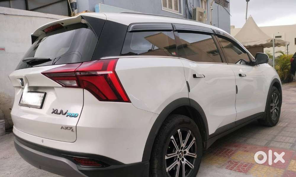 Mahindra Xuv700 2.2 Ax 7 Diesel At Str, 2022, Diesel