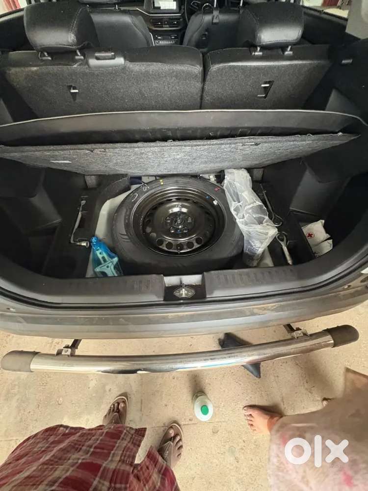 Maruti Suzuki Brezza 2025 Petrol 9500 Km Driven Automatic