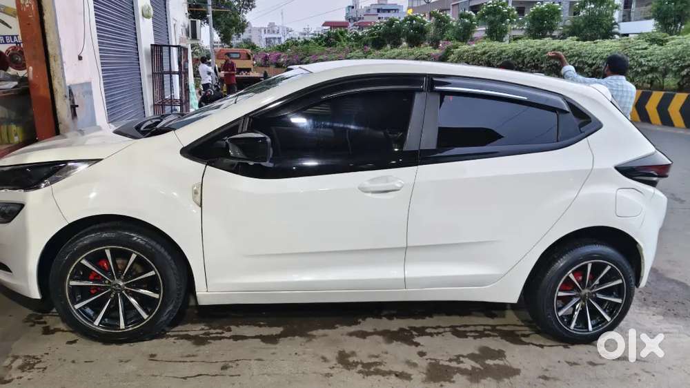 Tata Altroz 1.5 Xe 2022