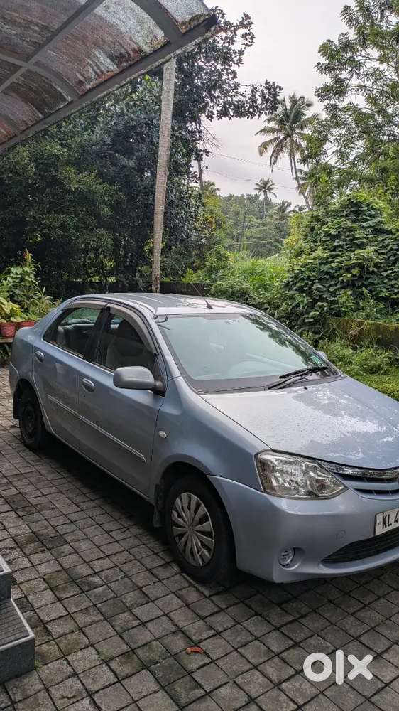 Toyota Etios 2011 Petrol 87000 Km