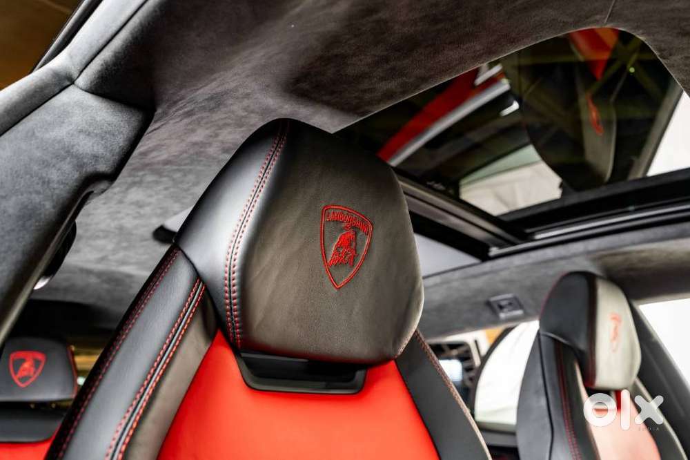 Lamborghini Urus V8, 2021, Petrol