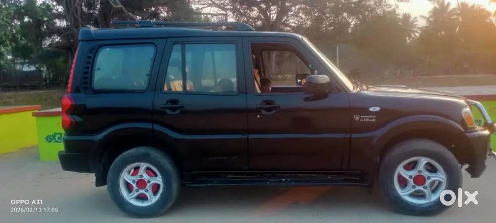 Mahindra Scorpio Classic 2010 Car