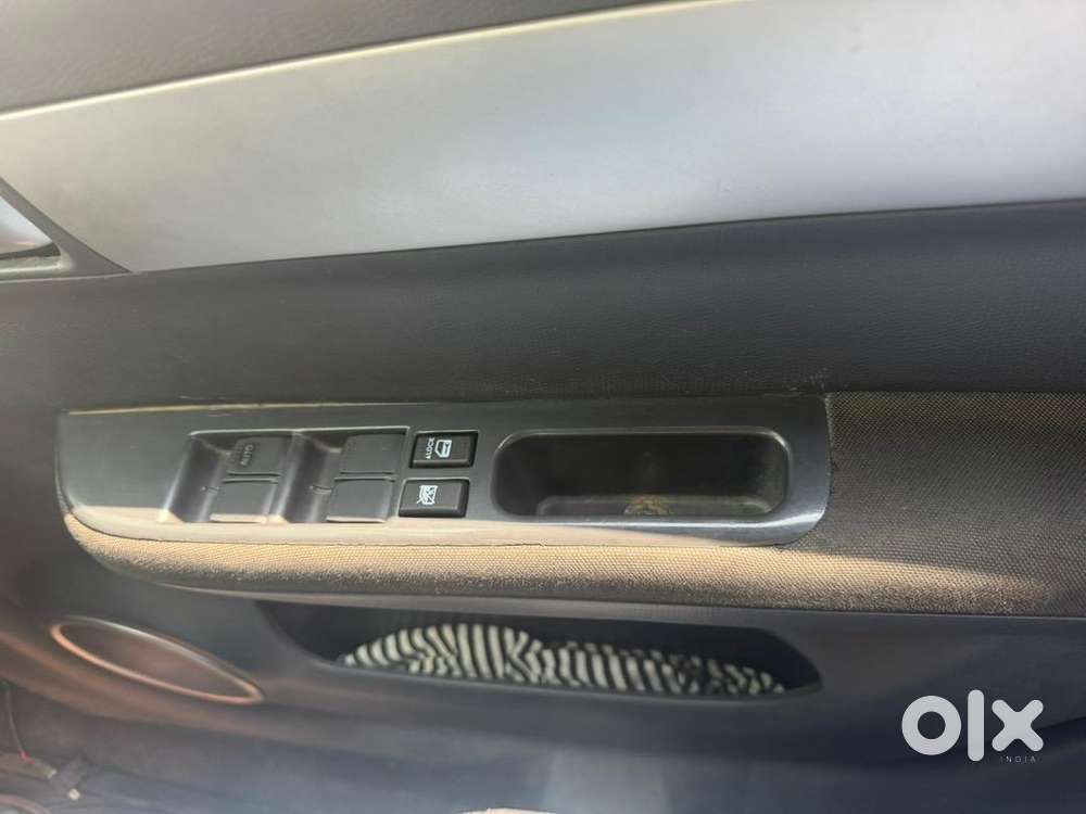 Maruti Suzuki Swift 2011 Petrol Well Maintained