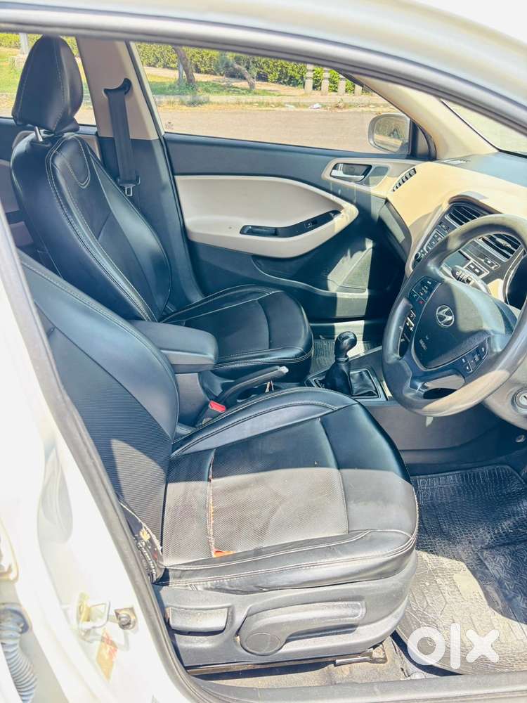 Hyundai I20 Sportz 1.2 Bs-iv, 2016, Petrol