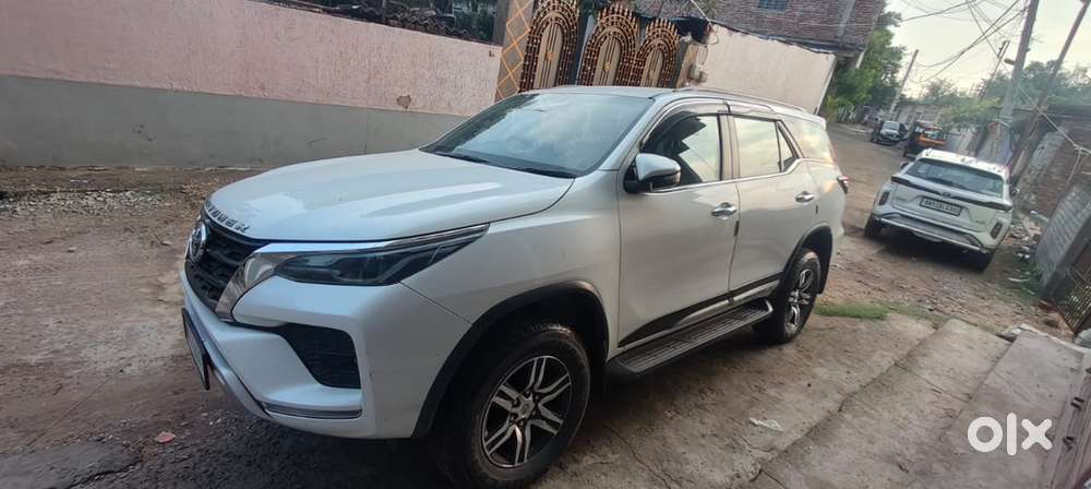 Toyota Fortuner Automatic 2023 Diesel 48500 Km Driven