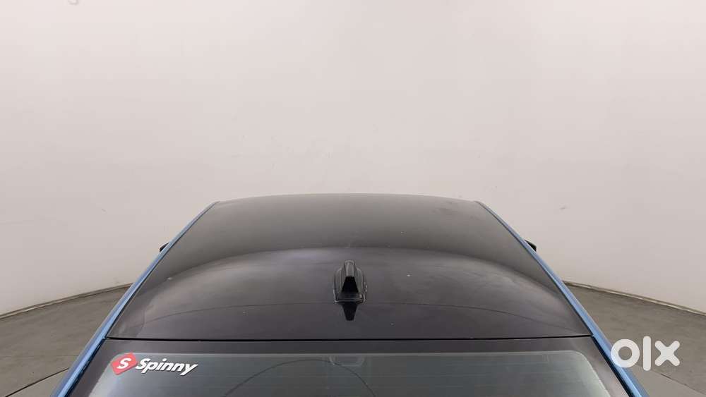 Skoda Slavia Ambition 1.0l Tsi At, 2022, Petrol