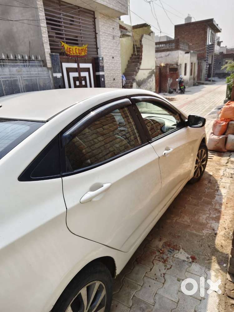 Hyundai Verna 2014