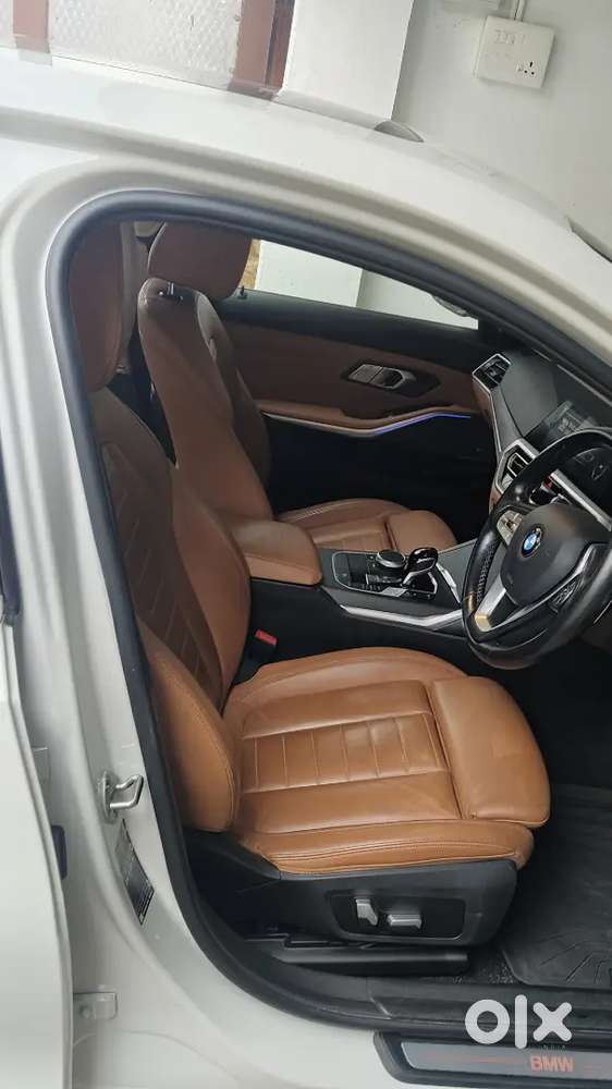 Bmw 3 Series 2022 Luxury Line -  Co Maintained In Excellent Condition