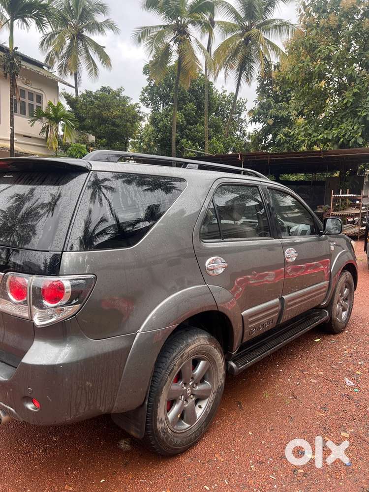 Toyota Fortuner Diesel 2010 4x4