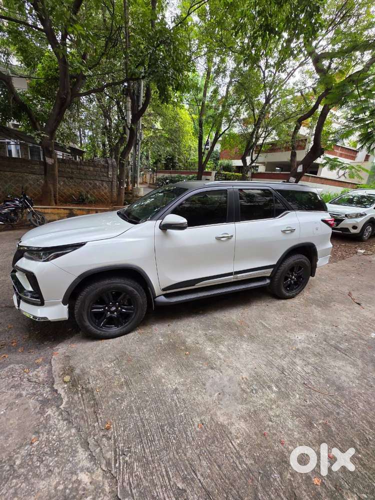 Toyota Fortuner Leader 2025