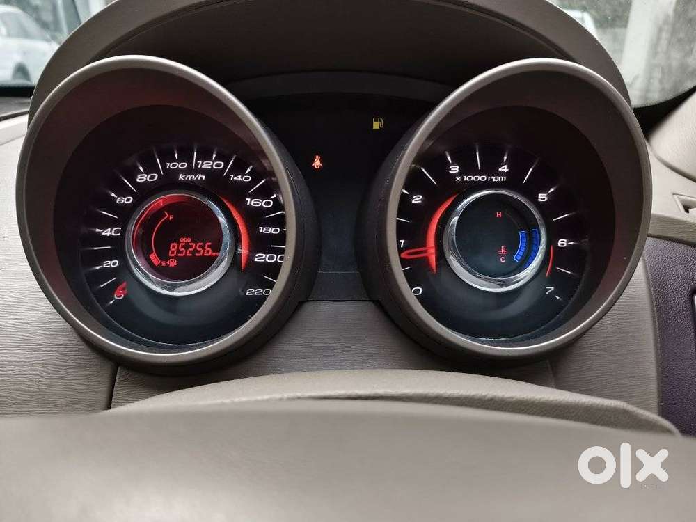 Mahindra Xuv500 2011-2015 W6 2wd, 2015, Diesel