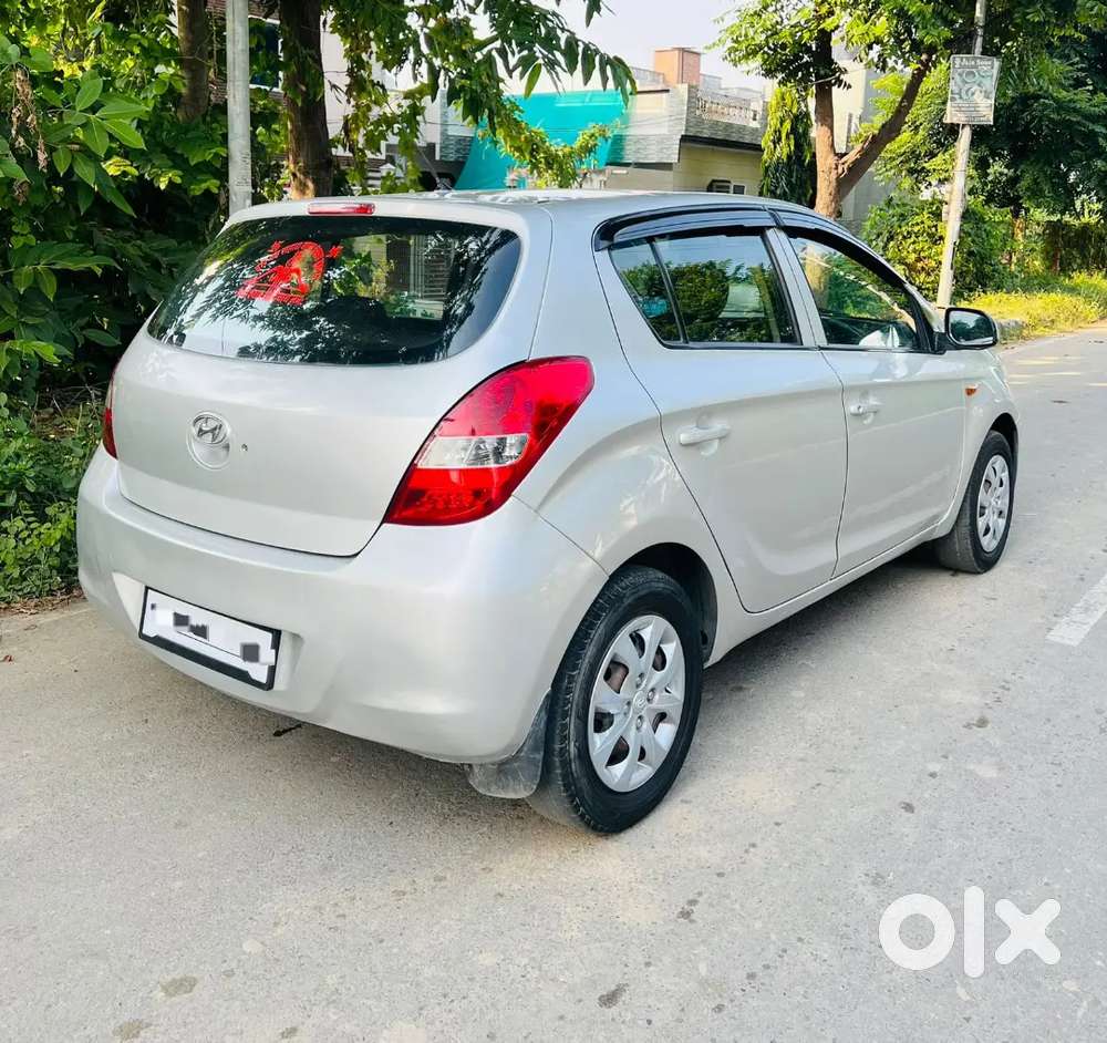 Hyundai I20 Magna 2011 Petrol
