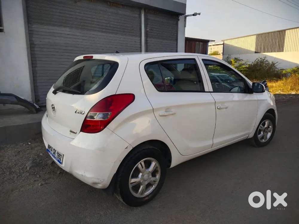 Hyundai I20 2011 Diesel Good Condition Registration 2030