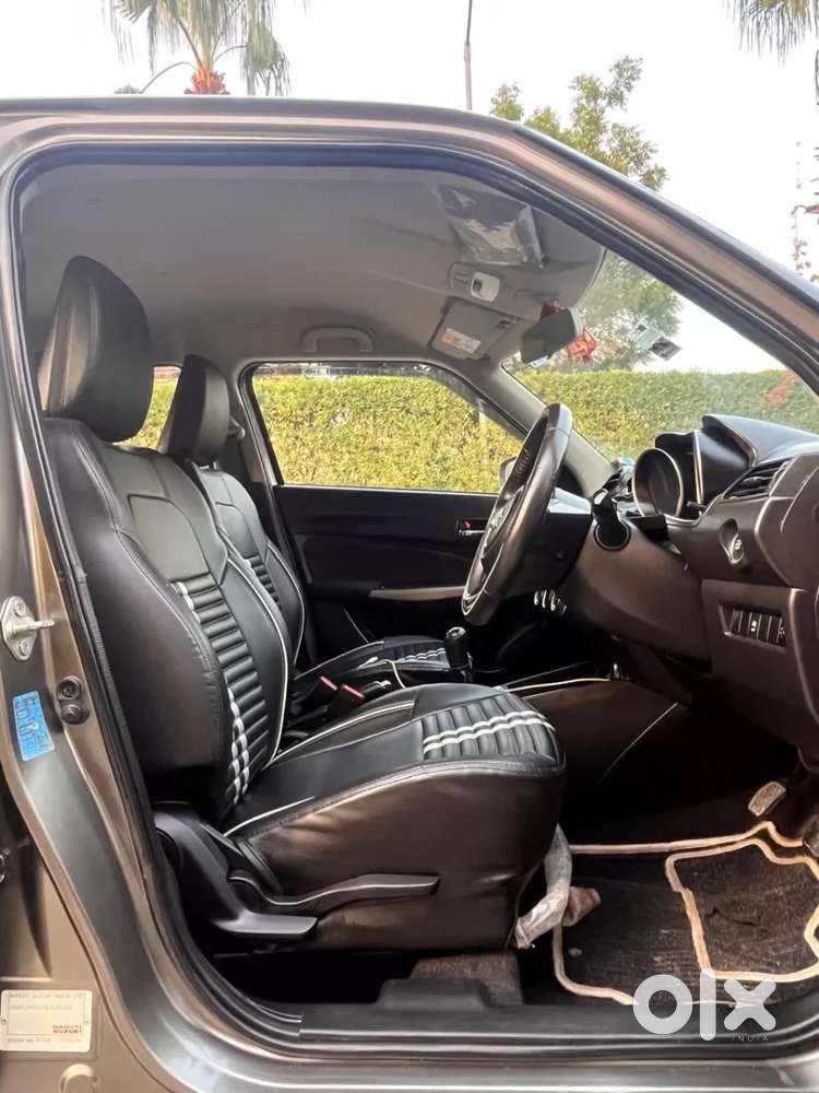 Maruti Suzuki Swift Zxi Plus, 2022, Petrol
