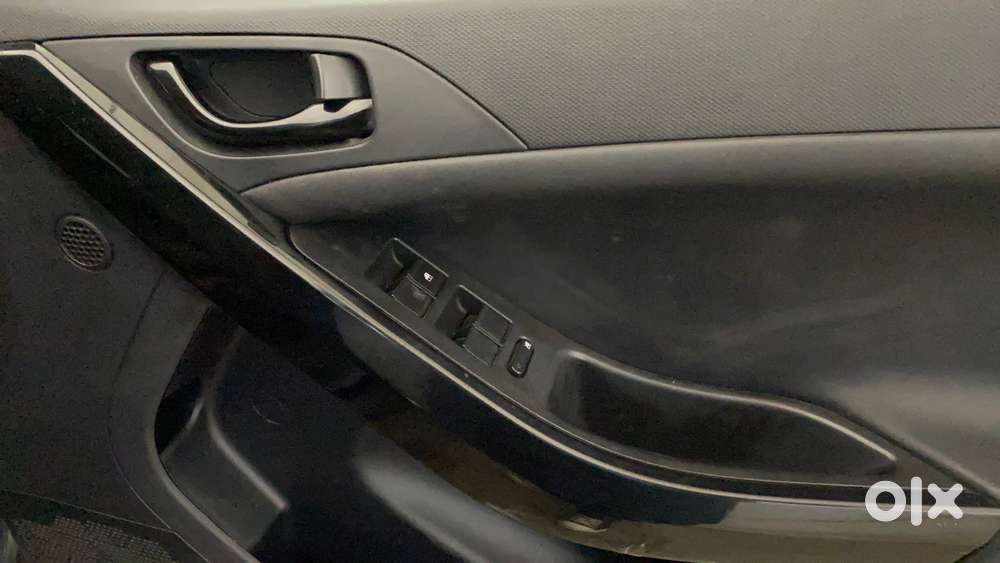 Tata Nexon Xz Plus Luxs, 2023, Diesel