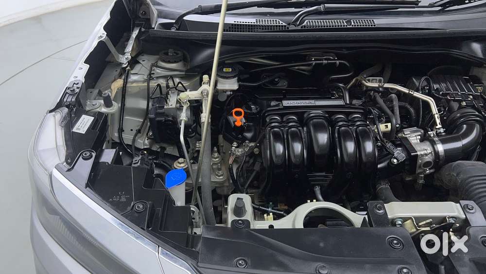 Honda Elevate V Mt, 2025, Petrol