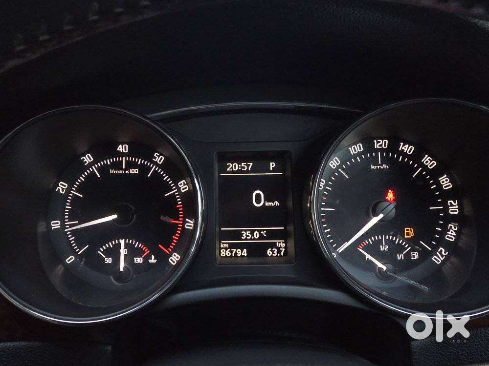 Skoda Superb 2013-2015 Elegance 1.8 Tsi At, 2013, Petrol