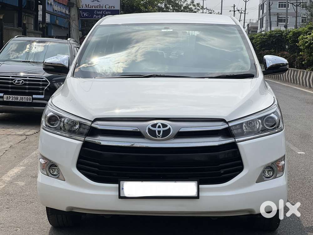 Toyota Innova Crysta 2.8z Automatic, 2018, Diesel