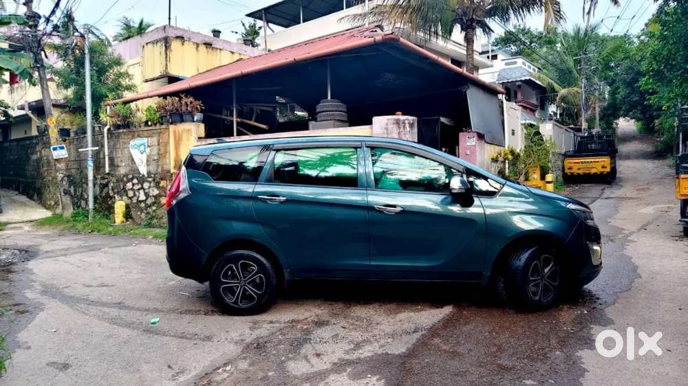 Mahindra Marazzo 2019 Diesel 65000 Km Driven Full Option