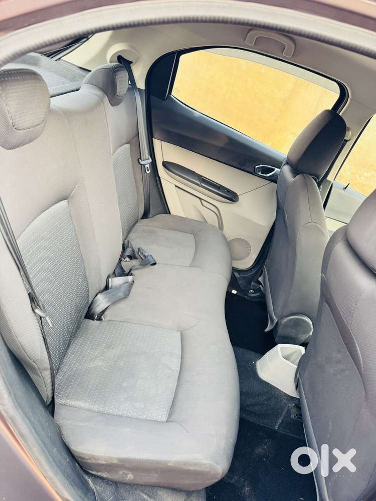 Tata Tiago Xz, 2017, Petrol