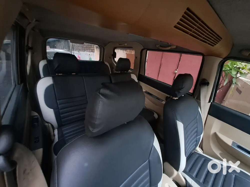 8 Seater Car In Good Condition