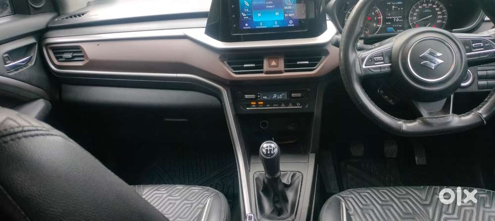 Maruti Suzuki Brezza 1.5 Zxi Smart Hybrid, 2022, Petrol