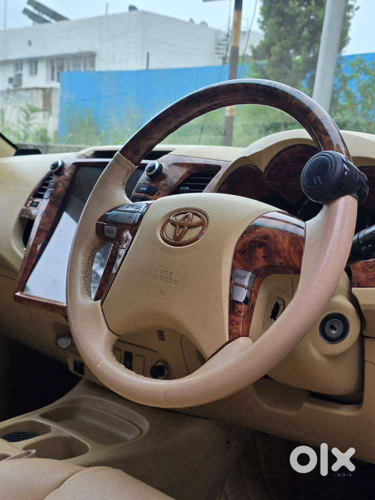 Toyota Fortuner 3.0 4x2 Automatic, 2014, Diesel