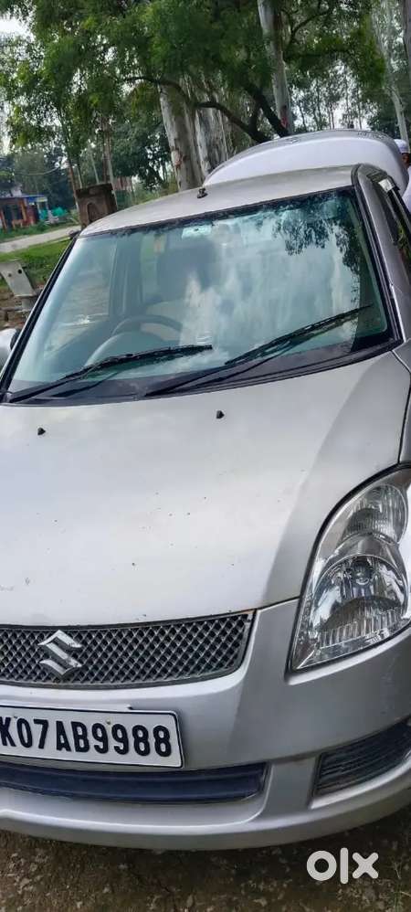 Maruti Suzuki Swift Dzire 2010