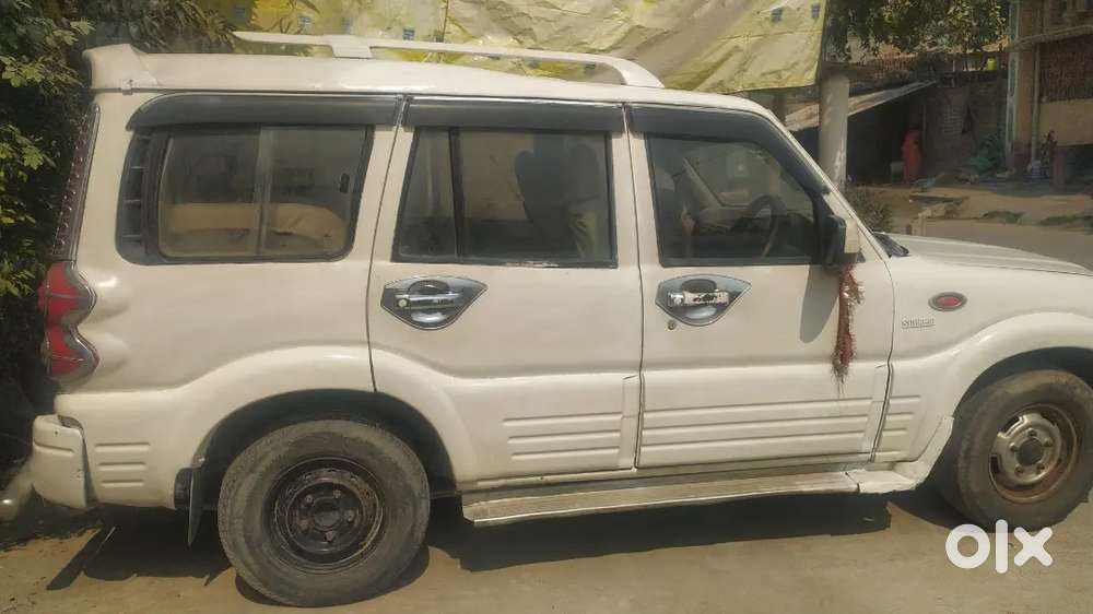 Mahindra Scorpio 2004