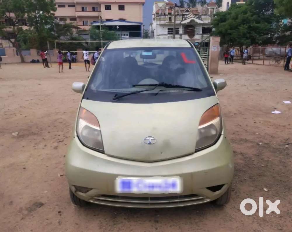 Tata Nano 2013
