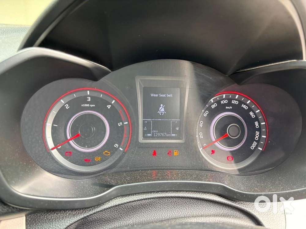 Mahindra Xuv300 2021 Diesel Well Maintained