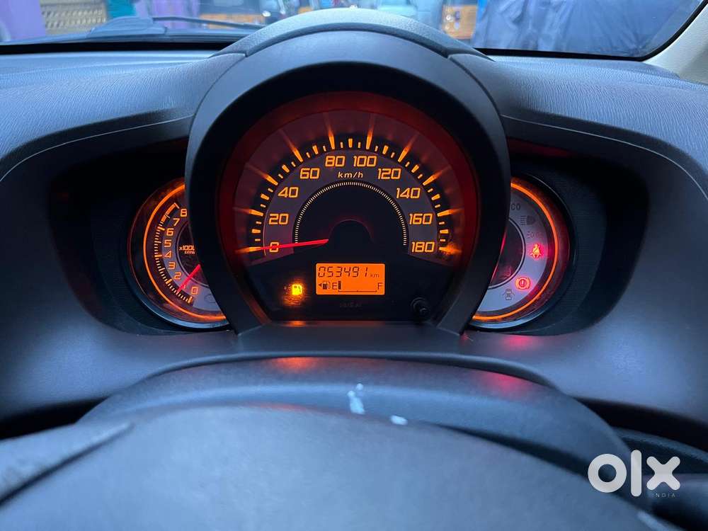 Honda Brio V Mt, 2013, Petrol