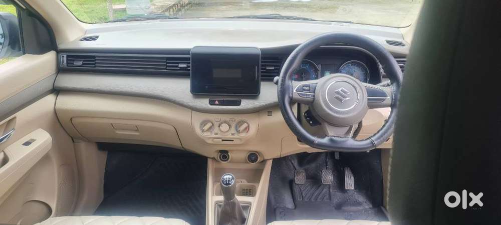 Maruti Suzuki Ertiga 2022-2023  Vxi, 2023, Petrol