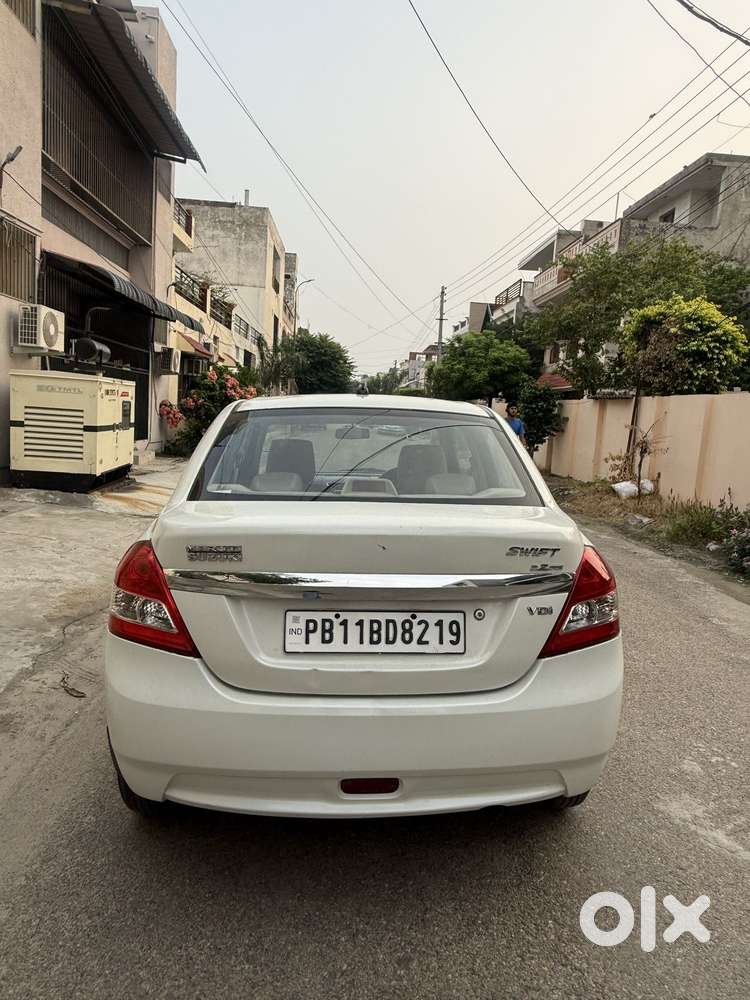 Maruti Suzuki Swift Dzire Vdi Optional, 2013, Diesel