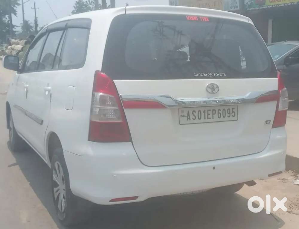 Toyota Innova 2015 Diesel Well Maintained