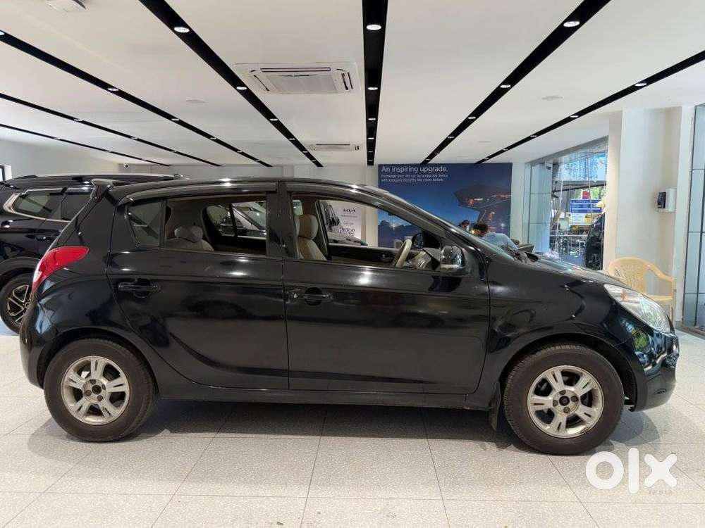 Hyundai I20 2010-2012 1.2 Sportz, 2011, Petrol