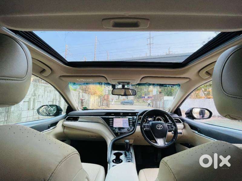 Toyota Camry Hybrid, 2020, Petrol