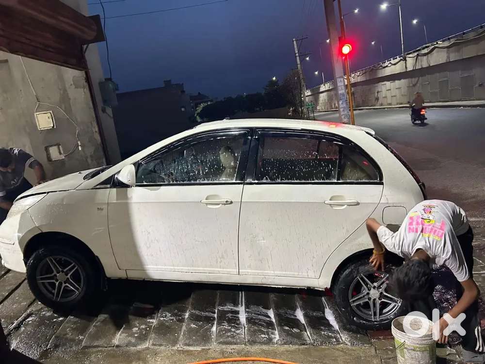Tata Vista  Aloy Wheel Engine Gear Ok Insurance Pollution Fill Ok Car