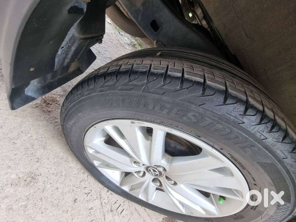 Innova Crysta Car For Sale, In Very Good Condition.