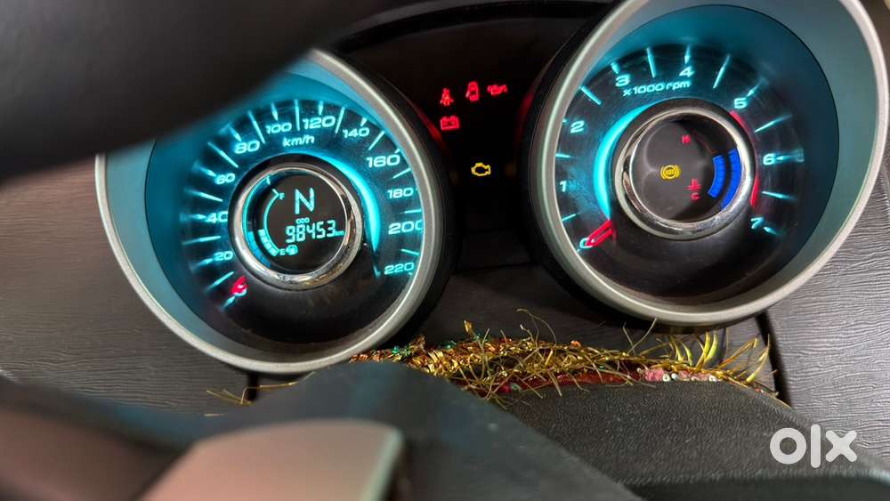 Mahindra Xuv500 Diesel 2017 Km Driven